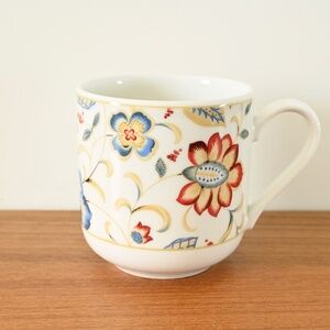 Churchill Queen's Jacobean Floral Mug Made in England
